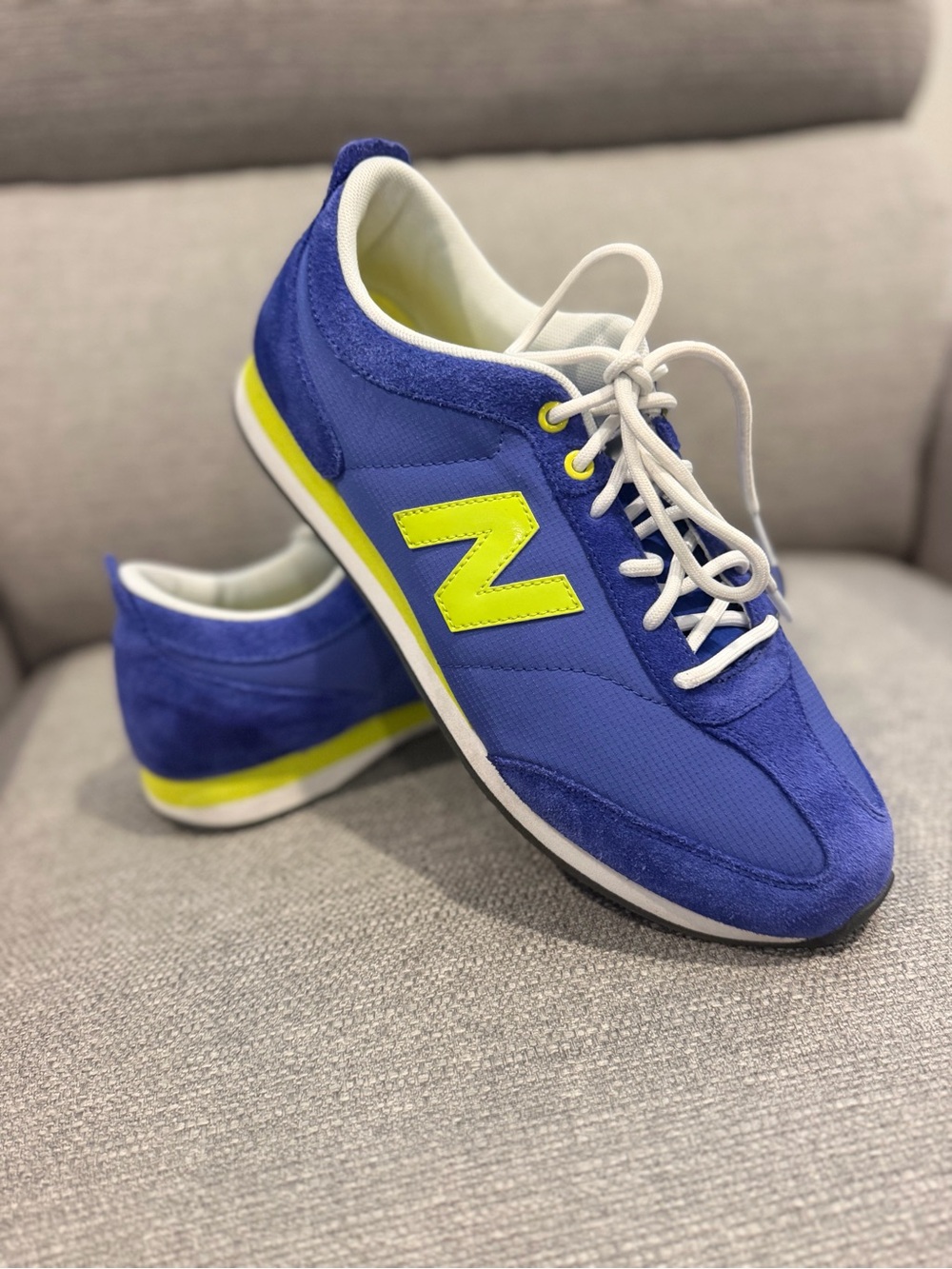 New Balance 550 Men’s Royal Blue Sneaker with Neon Yellow N